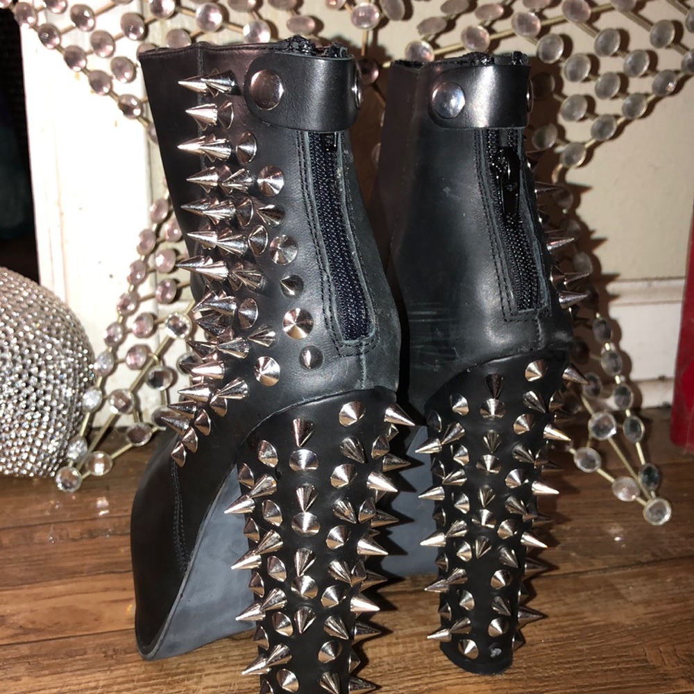 Steve Madden Spiked🔥 Platform Shoes